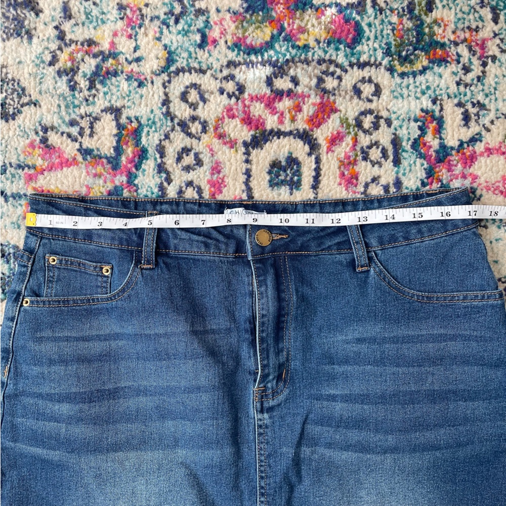 NWT Womens Size XXL Mini Denim Skirt Dark Wash Stretch Curvy Jean Skirt - Picture 4 of 5